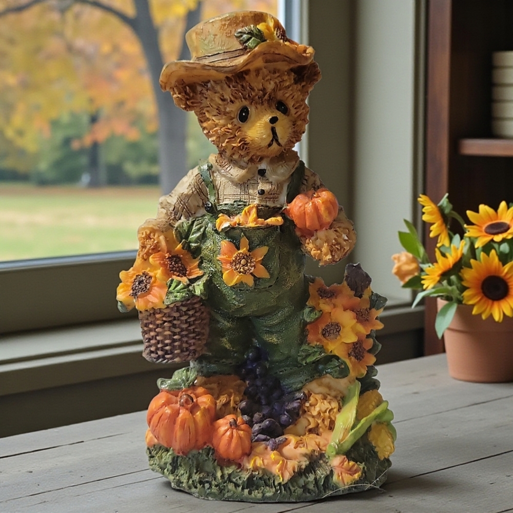 Vtg Resin Fall Autumn Bear Figurine Pumpkins Flowers Flop Hat Cover Alls